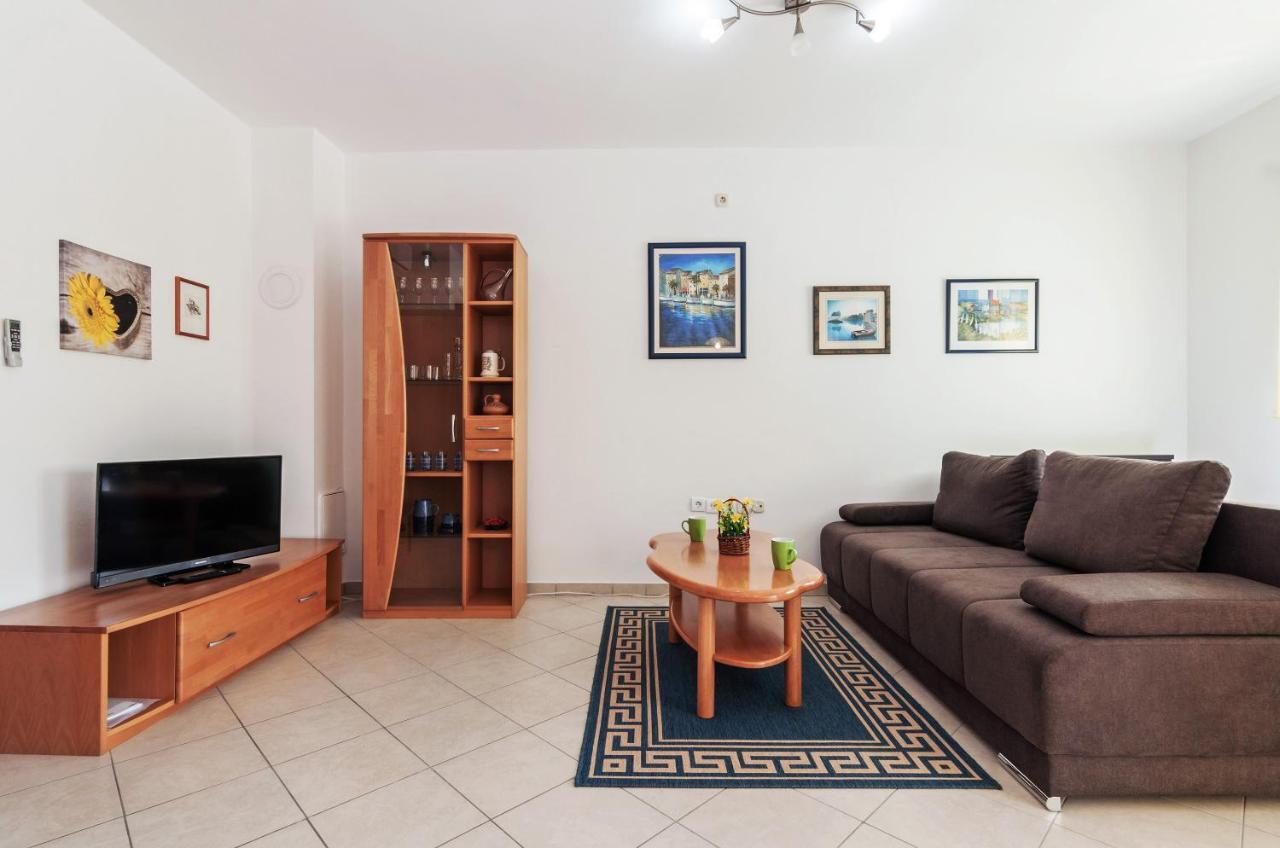 Marelja - Private Parking And Balcony * Zadar